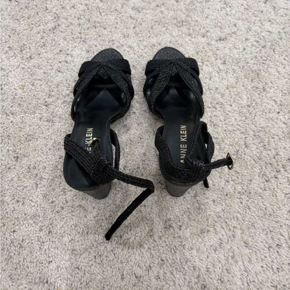Anne Klein Black Textured Heels